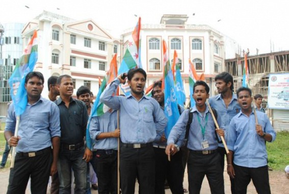 SFI, TSU and NSUI hold rallies SFI, TSU and NSUI hold rallies